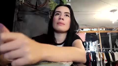 Snapshot of tara_joi chatting on 12-03-24, 06:38 Tara online show from 12-03-24, 06:38