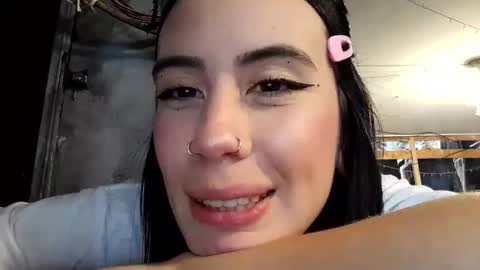 Snapshot of tara_joi chatting on 12-05-24, 06:33 Tara online show from 12-05-24, 06:33