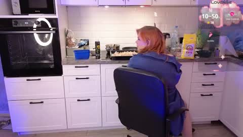 tara_renn online show from 12-09-24, 12:51