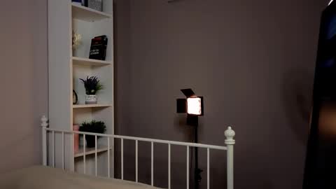 tara_renn online show from 02-09-25, 04:50