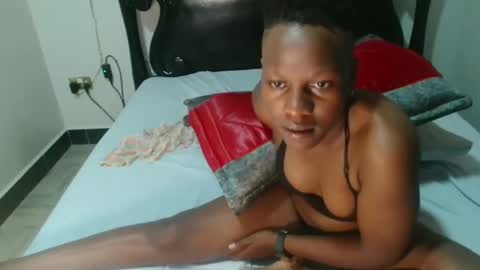 Snapshot of tarajeen chatting on 02-09-25, 03:11 Tara online show from 02-09-25, 03:11