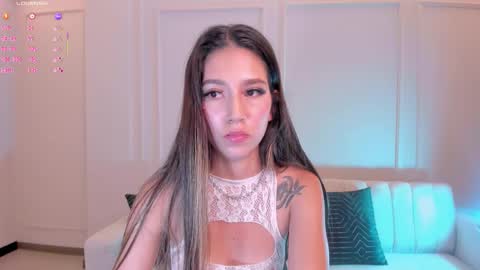 Snapshot of taralawrence chatting on 03-08-26, 02:04 Tara Lawrence online show from 03-08-26, 02:04