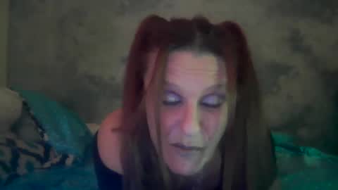Snapshot of taralynn7136 chatting on 02-13-25, 12:11 tara lynn online show from 02-13-25, 12:11