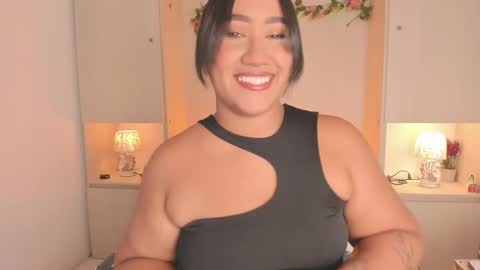  T A R A  online show from 09-18-25, 04:36