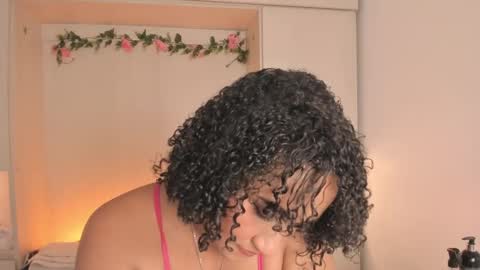  T A R A  online show from 09-30-25, 04:39