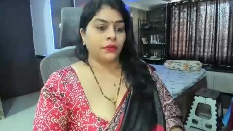 Snapshot of tarivishu23 chatting on 12-23-24, 05:06 tarivishu23 online show from 12-23-24, 05:06