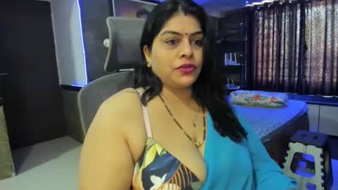 Snapshot of tarivishu23 chatting on 12-28-24, 05:44 tarivishu23 online show from 12-28-24, 05:44