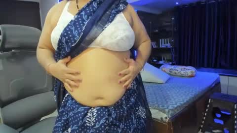 Snapshot of tarivishu23 chatting on 12-30-24, 01:37 tarivishu23 online show from 12-30-24, 01:37