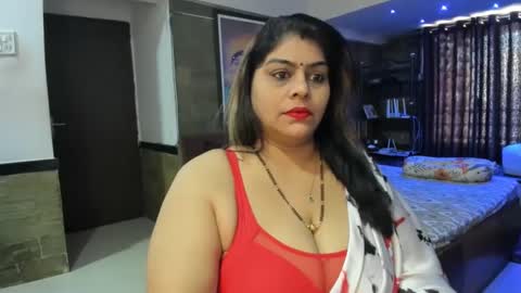 Snapshot of tarivishu23 chatting on 02-11-25, 05:05 tarivishu23 online show from 02-11-25, 05:05