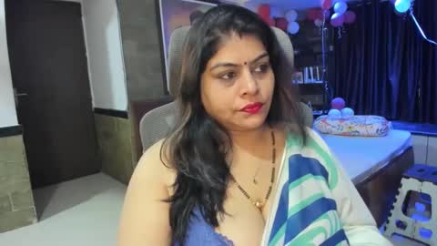 Snapshot of tarivishu23 chatting on 02-18-25, 01:21 tarivishu23 online show from 02-18-25, 01:21