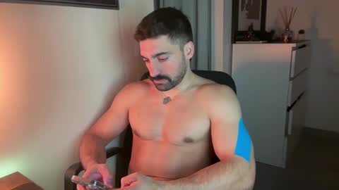 tarquit8 online show from 02-02-26, 09:35