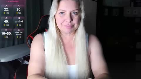 Tasha  Moon online show from 10-26-25, 03:29