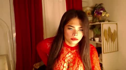 Snapshot of tasha_goddess chatting on 12-14-25, 12:27 tashaa online show from 12-14-25, 12:27