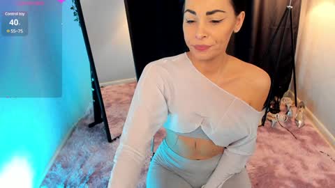 Tasha online show from 12-15-24, 09:31