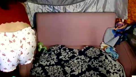 TashaKai online show from 04-15-26, 12:17