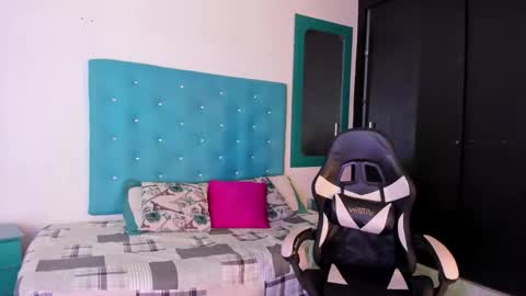 tashasant online show from 09-15-25, 08:47