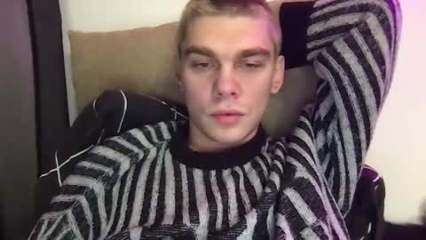 tasteithorny online show from 01-20-25, 03:39