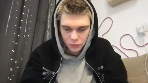 tasteithorny online show from 02-24-25, 09:32