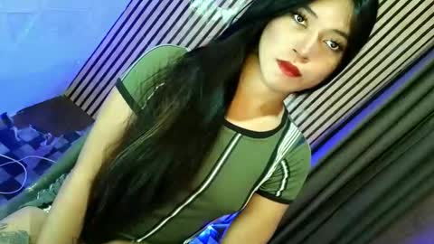   online show from 11-10-25, 08:02