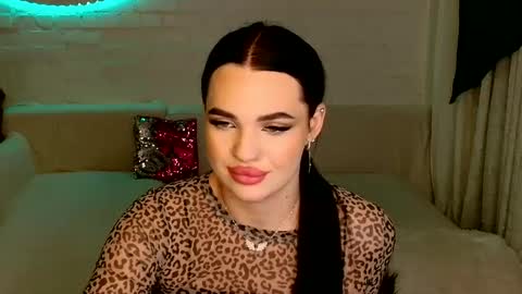 tasty_babyy online show from 01-17-25, 07:38
