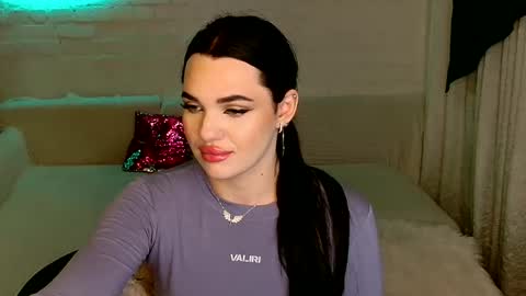 tasty_babyy online show from 01-28-25, 08:04