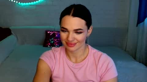 tasty_babyy online show from 09-22-25, 12:07