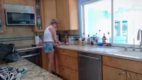 veronicabrian online show from 02-18-26, 06:15