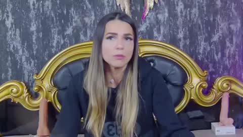 TastyPatricia online show from 01-23-25, 07:00