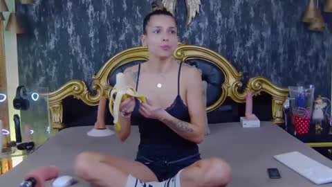 TastyPatricia online show from 03-01-25, 09:18