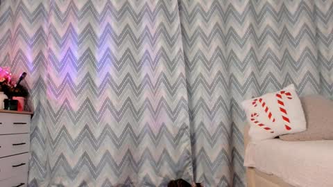 Snapshot of tate_angel chatting on 01-29-25, 09:17 Tate online show from 01-29-25, 09:17