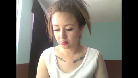 Tatti online show from 10-20-25, 03:45