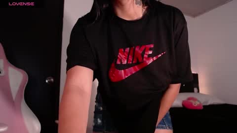 Tati Garcia online show from 01-05-25, 01:24