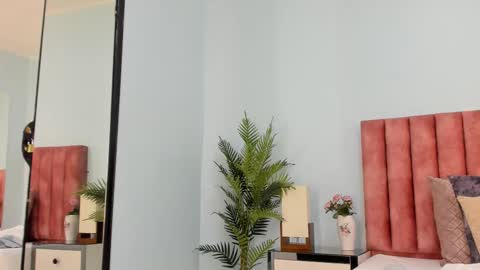 Tati Saldarriaga online show from 02-26-26, 02:49