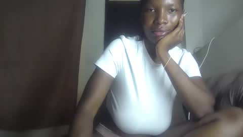 tatiana_254 online show from 10-28-25, 09:35