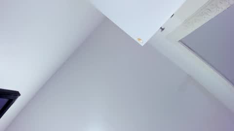 tatiana_arboleda online show from 12-23-25, 03:26