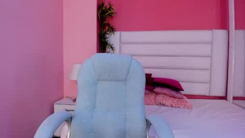 tatiana_arboleda online show from 04-27-26, 03:48