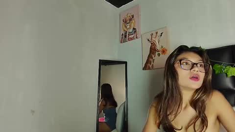 tatiana_mendoza online show from 03-04-25, 08:38