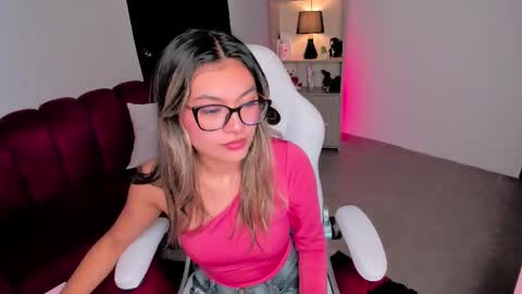 tatiana_mendoza online show from 11-16-25, 03:50