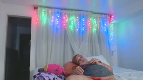 tatiana giraldo online show from 01-21-25, 05:05