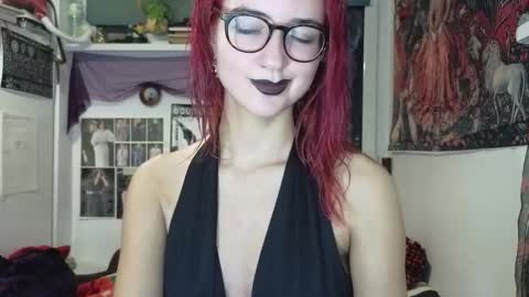 Snapshot of tatianaromanova chatting on 11-05-25, 07:25 Tatiana online show from 11-05-25, 07:25