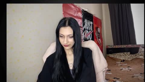 tatika_williams online show from 12-20-25, 09:38