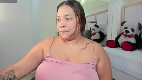 Snapshot of tatikanyx chatting on 06-09-26, 12:28 tatikanyx online show from 06-09-26, 12:28