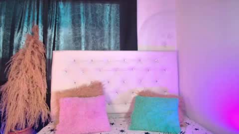 Snapshot of tatixxxvega chatting on 05-29-26, 07:23 tatix online show from 05-29-26, 07:23