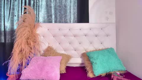 Snapshot of tatixxxvega chatting on 06-04-26, 06:58 tatix online show from 06-04-26, 06:58