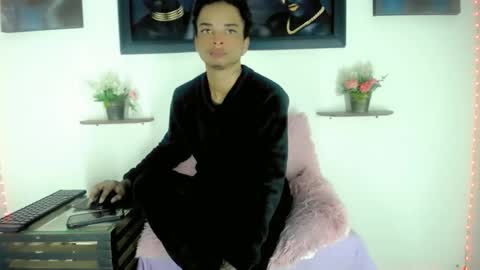 Noah online show from 02-23-26, 01:08