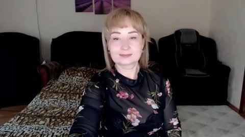 Tattease online show from 09-18-25, 01:13