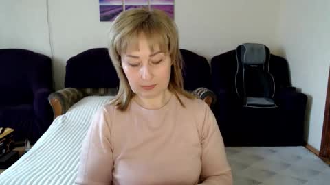 Snapshot of tattease chatting on 05-01-26, 12:10 Tattease online show from 05-01-26, 12:10
