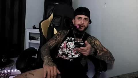 tatted_daddy69 online show from 12-22-25, 03:47