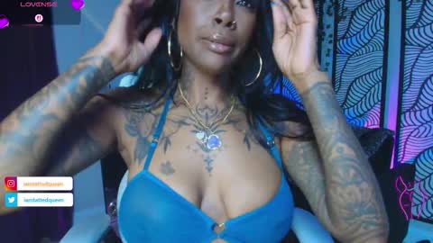 Tatted Queen online show from 11-11-25, 07:36