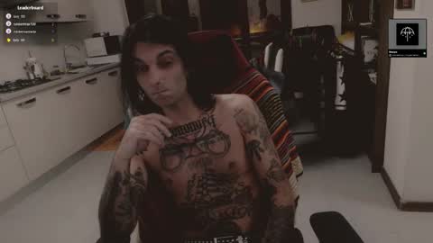 Snapshot of tattedfit chatting on 12-05-25, 04:47 tattedfit online show from 12-05-25, 04:47